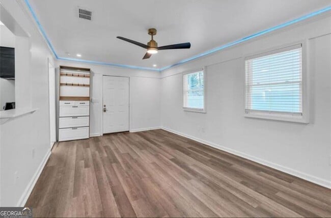 Photo - 2851 Forrest Hills Dr SW