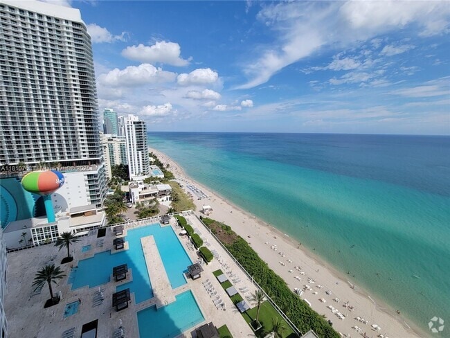 Building Photo - 1830 S Ocean Dr Unit 2312 Rental