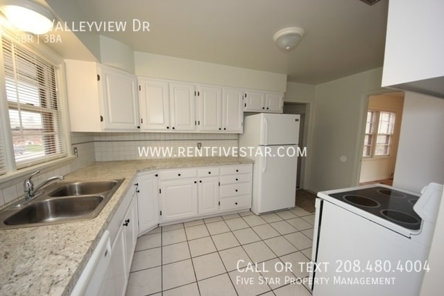 Photo - 180 Valleyview Dr