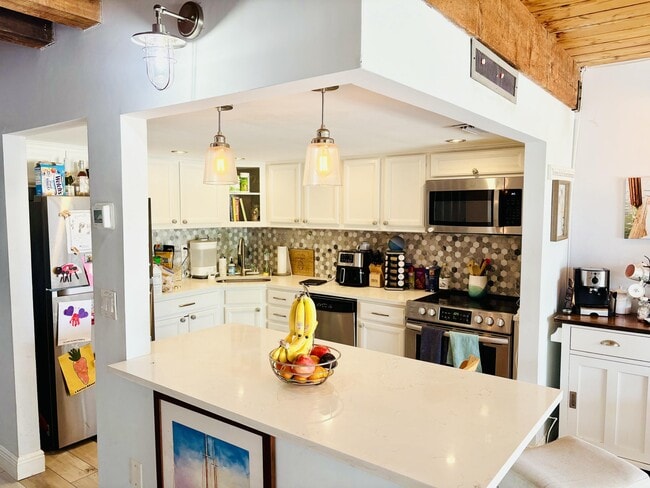 Photo - 4801 NW 2nd Ave