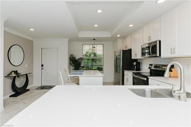 6023 Ellerston Wy