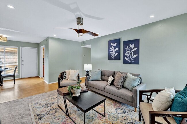 Photo - 10536 Stone Canyon Rd Unit 216E