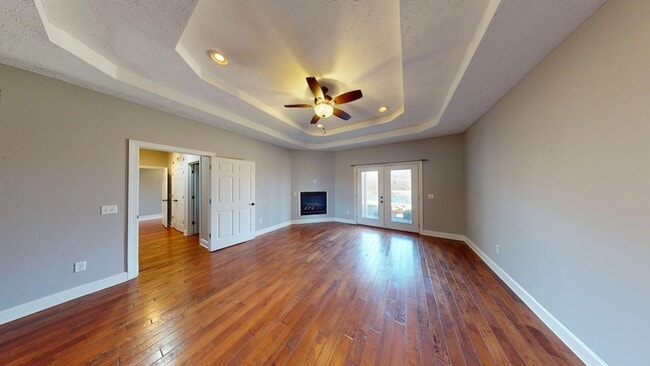 Photo - Beautiful county home, ranch with extra bu...