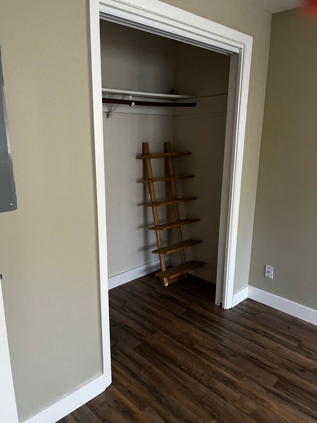 Photo - 1540 SW Fairview Ave