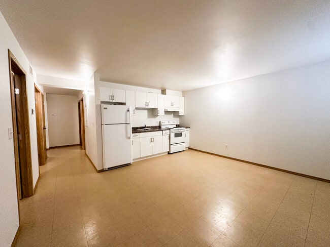 Photo - 138 Lorne Ave Unit 202