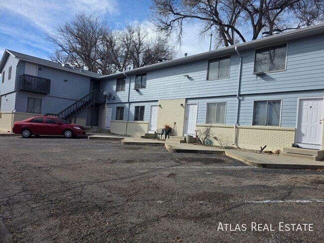 Photo - 326 Baker St Unidad 6