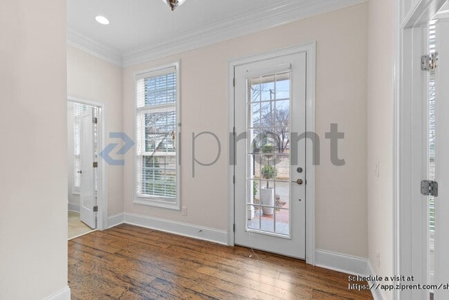 Photo - 1025 N Sharon Amity Rd