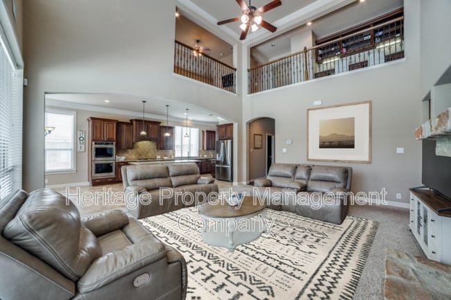 Photo - 5318 Statice Hunt