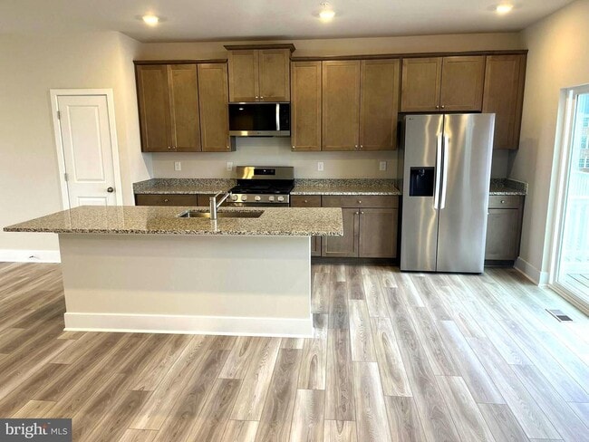 Photo - 7616 Johnnycake Rd