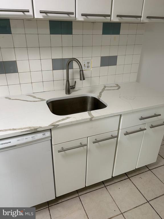 Photo - 9753 Whiskey Run