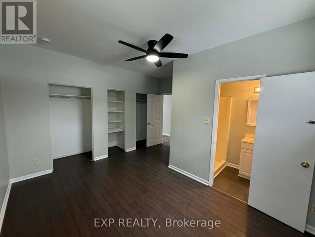 Photo - 1504 Stittsville Main St