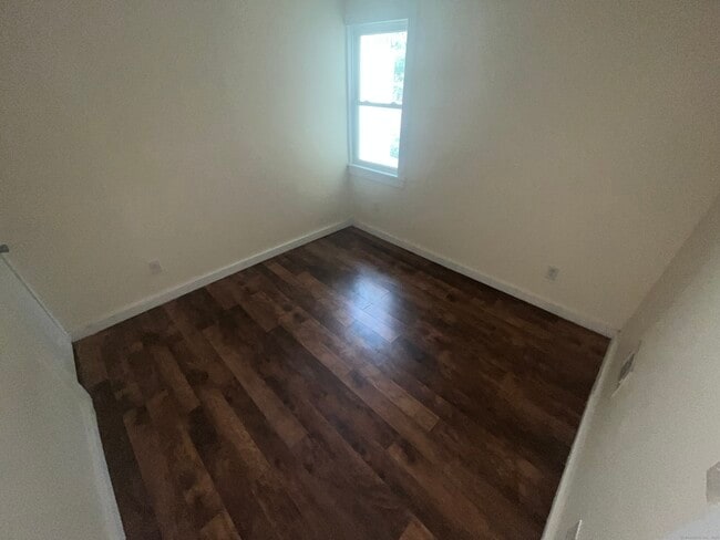 Photo - 212 Newhall St Unit 2