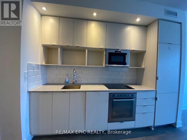Photo - 89 McGill St Unit 2510