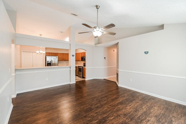 Photo - 2025 Hunters Trace Cir