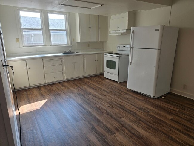 Photo - MY2435 Unit C