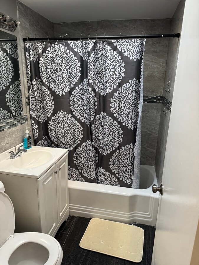 Photo - 5822 Saul St
