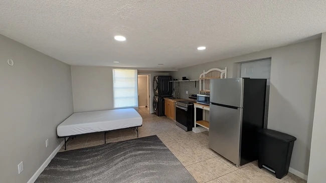Photo - 2214 Post Rd Unit Studio Apartment next to EFSC