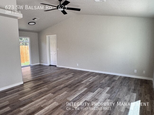 623 SW Balsam Rd Unit 623