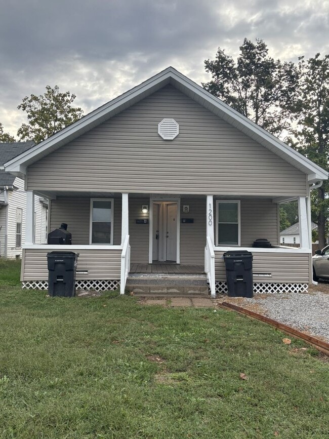 Building Photo - 1200 N 8th St Unit B