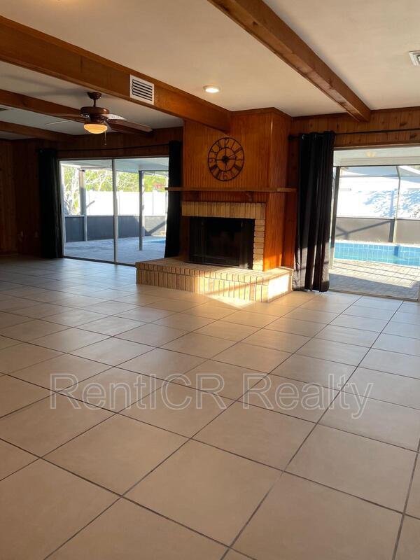 Photo - 810 Maple Ridge Rd