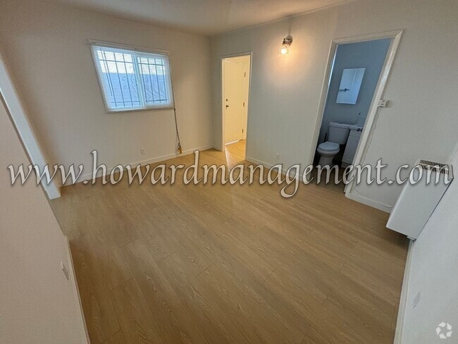 Building Photo - 00034TW Unit 34.5 Rental