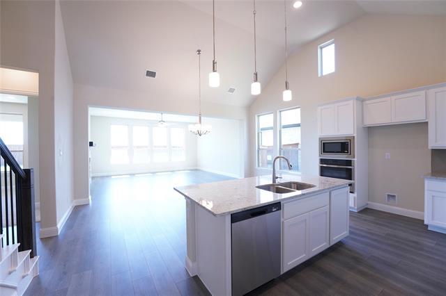 Photo - 3208 Morris Ln