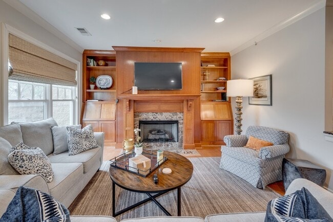 Photo - 3127 Long Blvd Unit 201