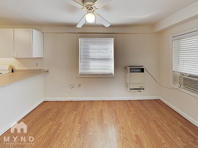 Photo - 409 13th St Unidad B
