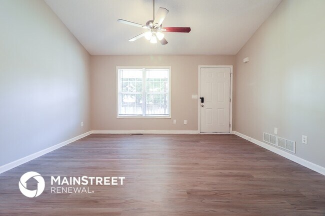 Photo - 154 Wyngate Ct