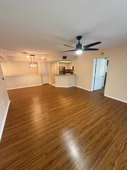 Photo - 1100 Crestwood Ct S Unit 1104