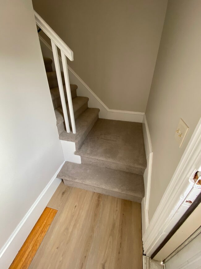 Photo - 51 Buckthorne Ave Unit Apartment 2