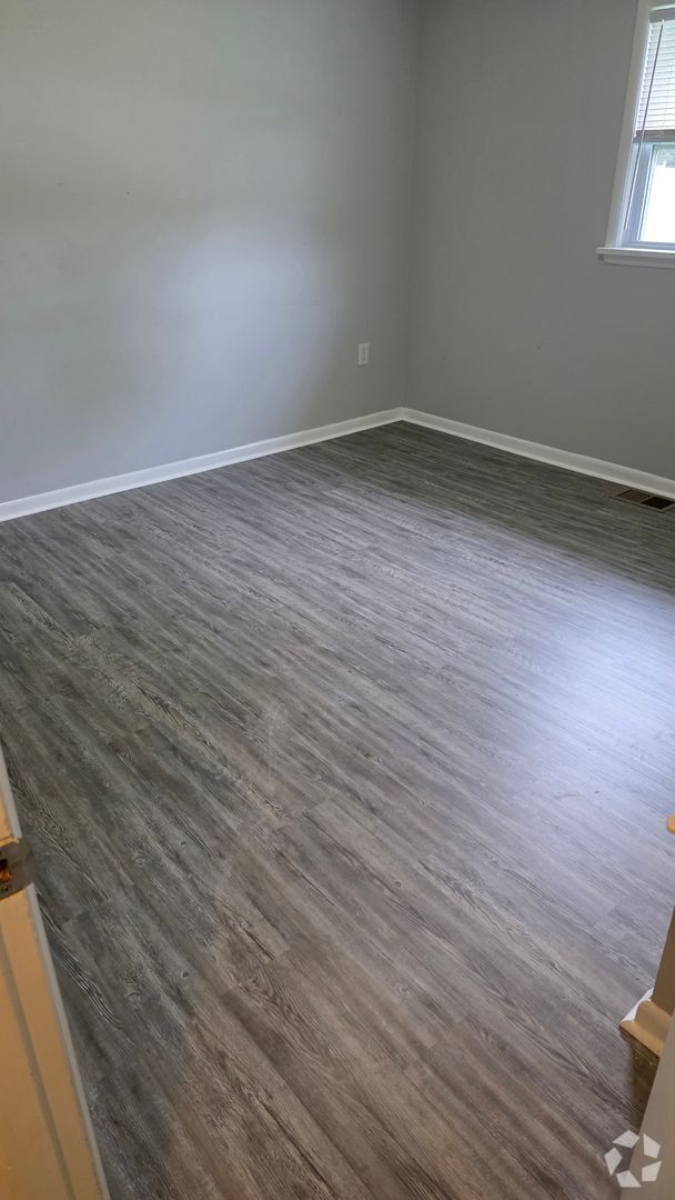 Building Photo - 7120 Rental