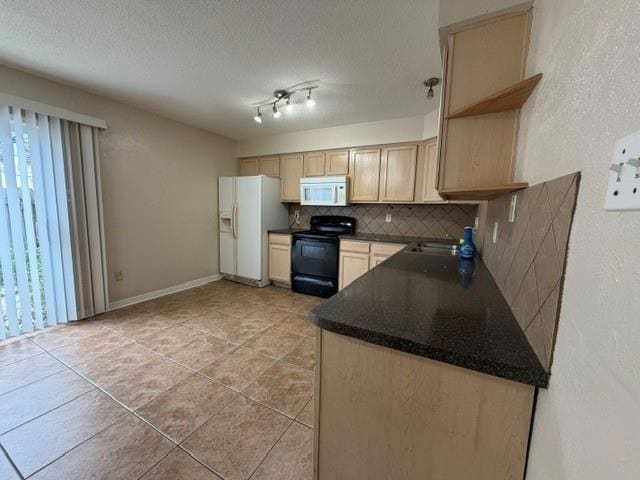 Photo - 1752 Newport Pl Unit 105