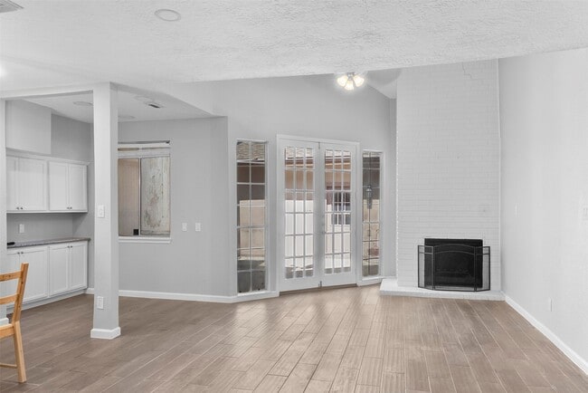 Photo - 668 Eldridge Pkwy