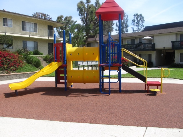 Mountain Crest Apartments