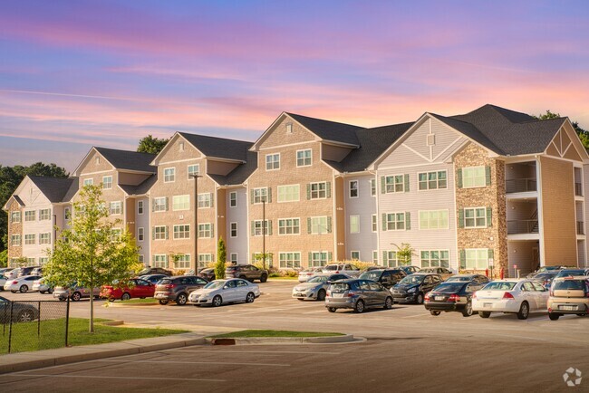 Building Photo - Flagship Carrollton Rental