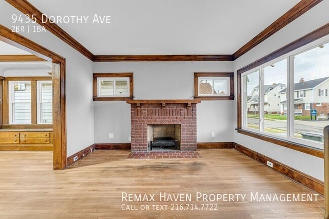 Photo - 9435 Dorothy Ave