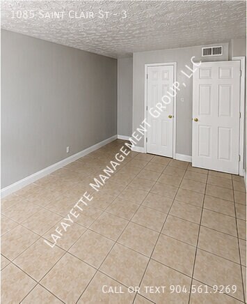 1085 St Clair St Unit 3