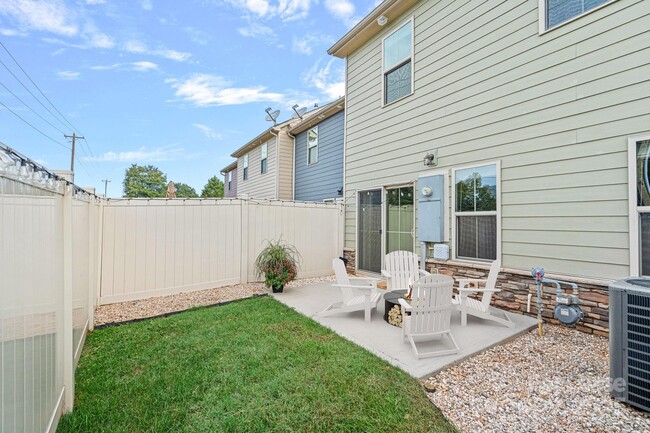 Photo - 206 Scenic View Ln