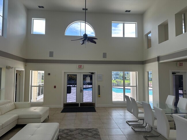 4211 Chatham Oak Ct Unidad 101