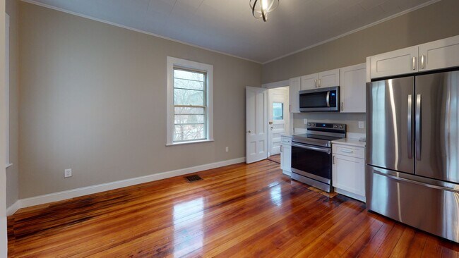 18 Malbert Rd Unit 1