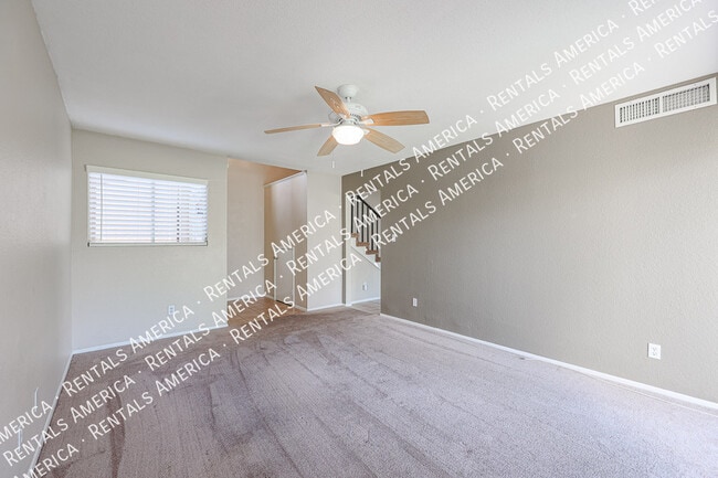 Photo - 4555 W Continental Dr