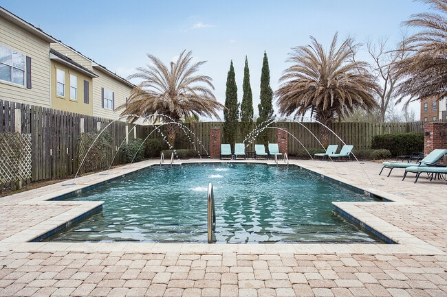 Clubhouse Pool
