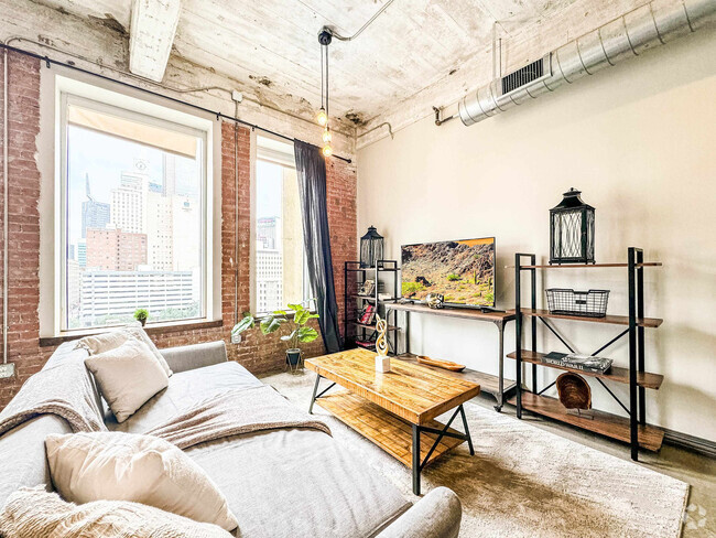 Building Photo - 555 Evergreen St Unit ID1134662P Rental