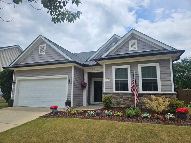 Photo - Fabulous 3br 2ba in Fuquay! Available July 31, 2026!