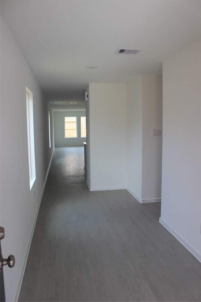 Photo - 3128 Twisted Myrtle Dr