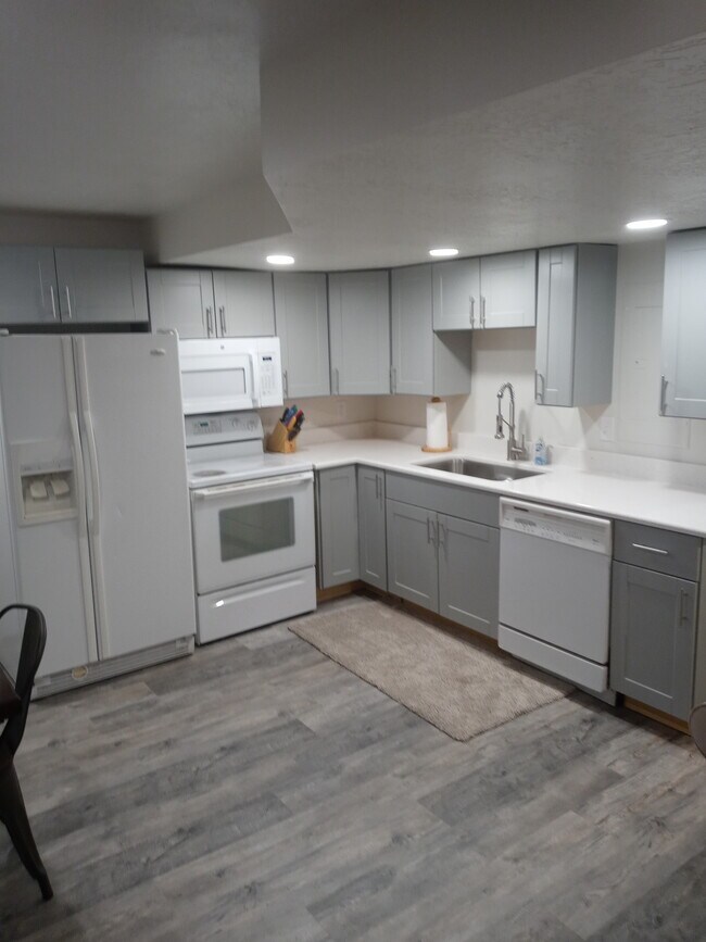 Kitchen - 8909 Saddleback Rd Unit Bright Lower level apt