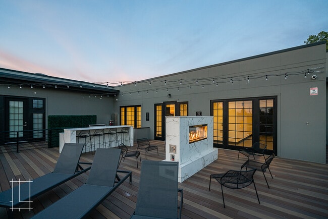 Photo - 4th Crossing