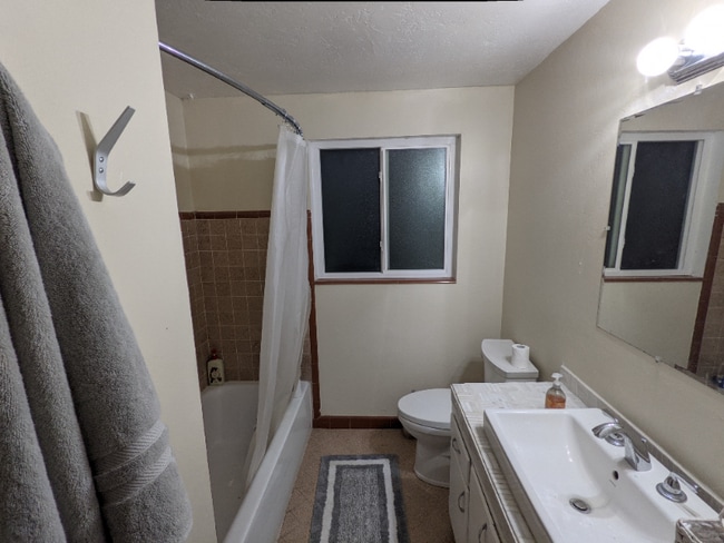 Photo - 1512 E 4500 S Unit A