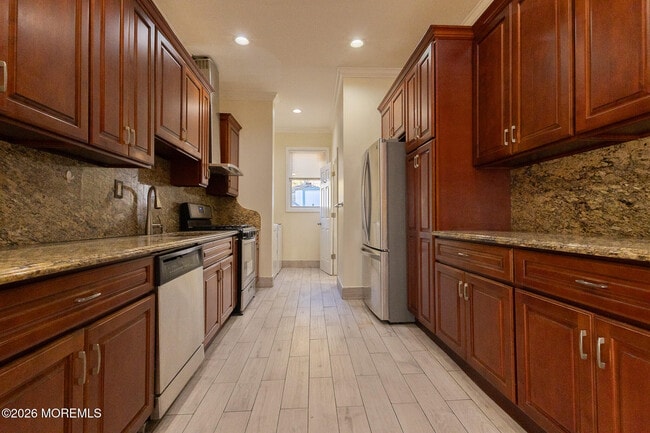 Photo - 158 Terrace Ave Unit 2